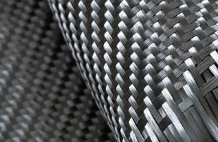 碳纖維是合成材料還是復(fù)合材料？